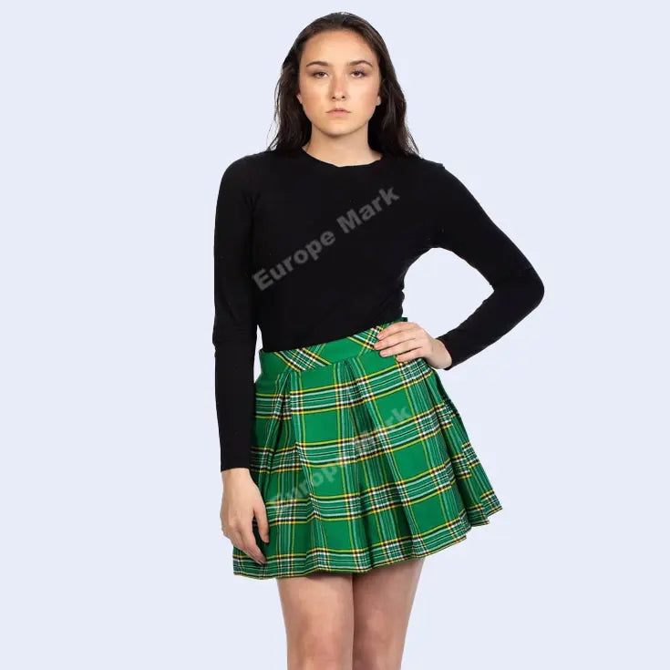 Box pleated tartan skirt 